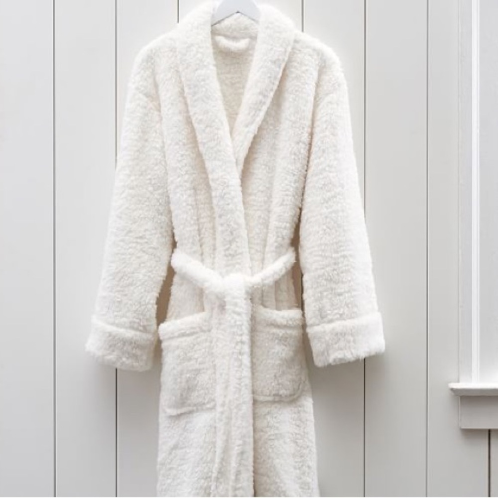 NWT Pottery Barn Teddy Bear Robe